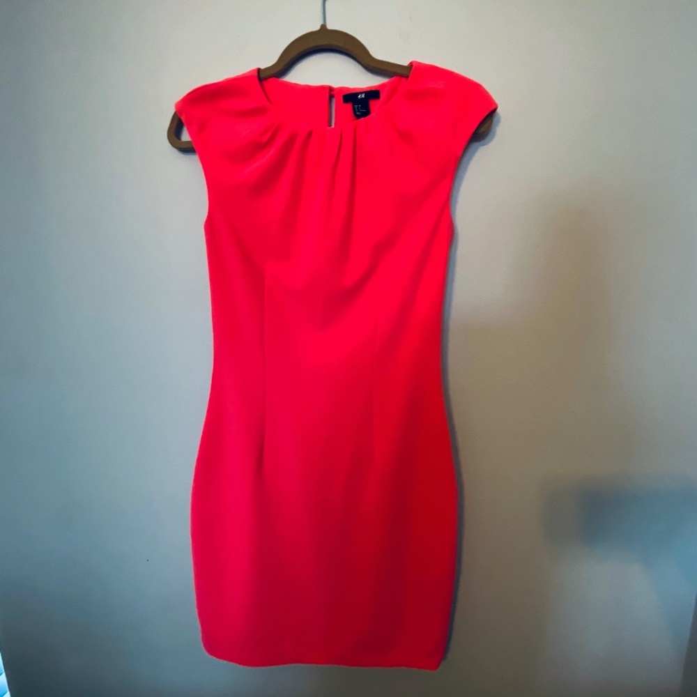 Hot Pink H&M Sheath Dress (size 4)